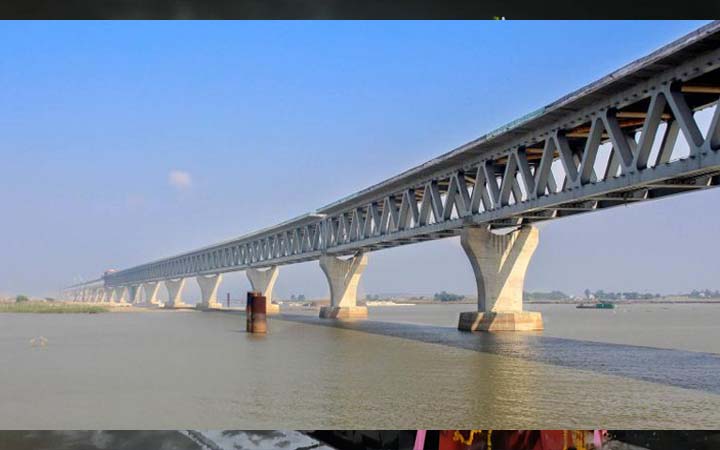 ঢাকা-শরীয়তপুর রুটে নামছে তিনশ বাস